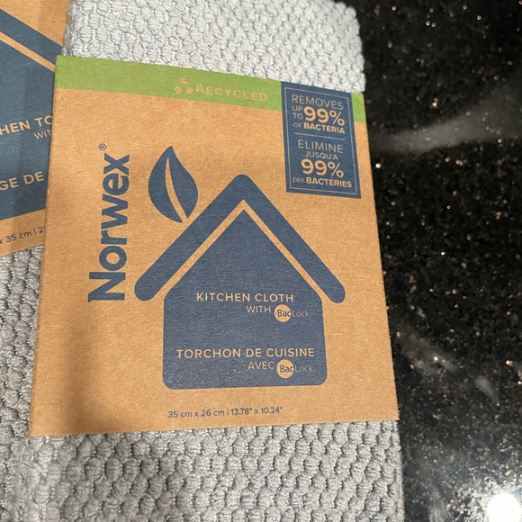 NORWEX Diamond Textured Kitchen Towel & Cloth Set Graphite with Pomegranate Trim - Picture 16 of 16